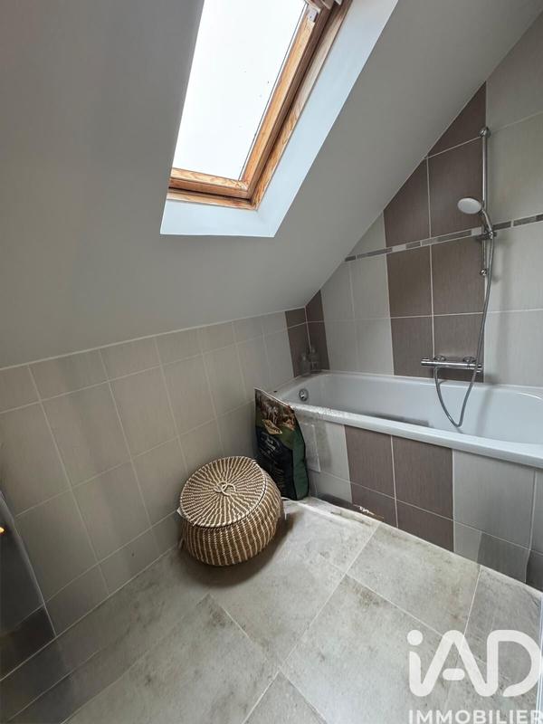 Maison - 111 m² - 4 pièces