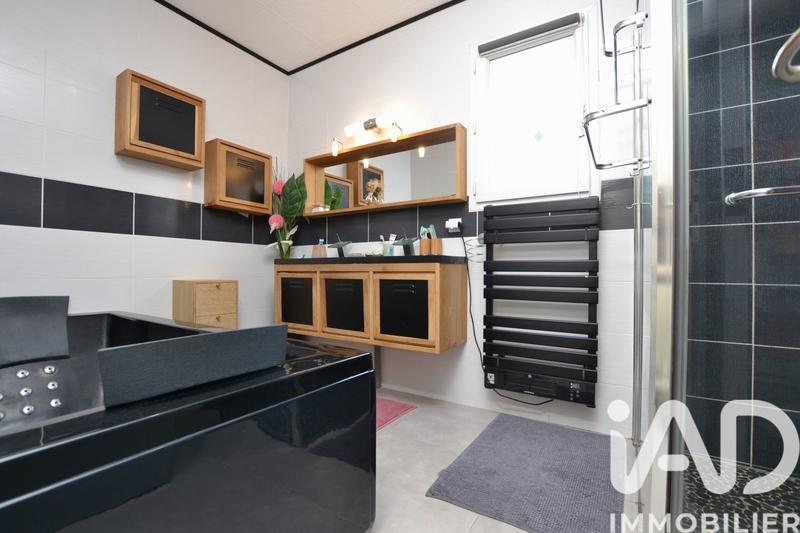 Maison - 109 m² - 5 pièces