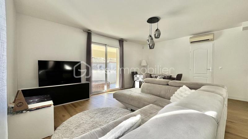 Villa - 80 m² - 4 pièces