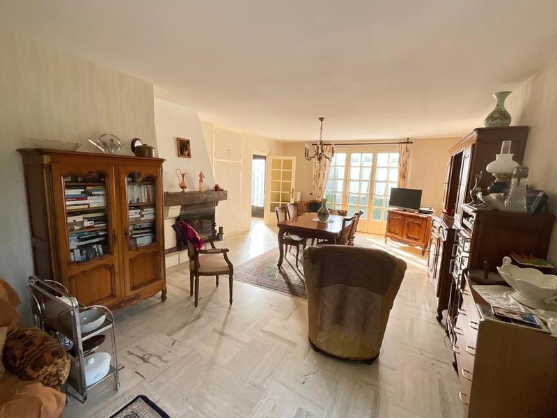 Maison - 102 m² - 4 pièces