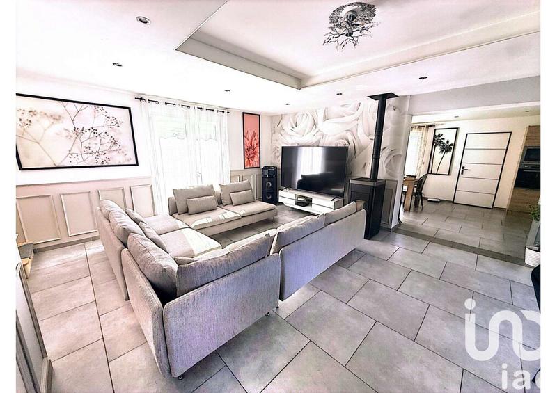 Maison - 153 m² - 5 pièces