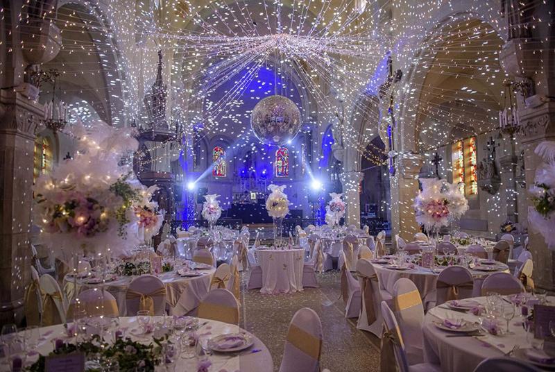 Demeure - 550 m² - 4 pièces