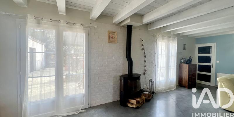 Maison - 209 m² - 7 pièces