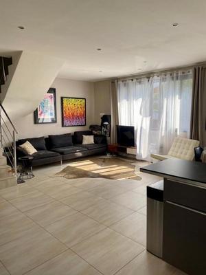 Duplex - 77 m² - 4 pièces