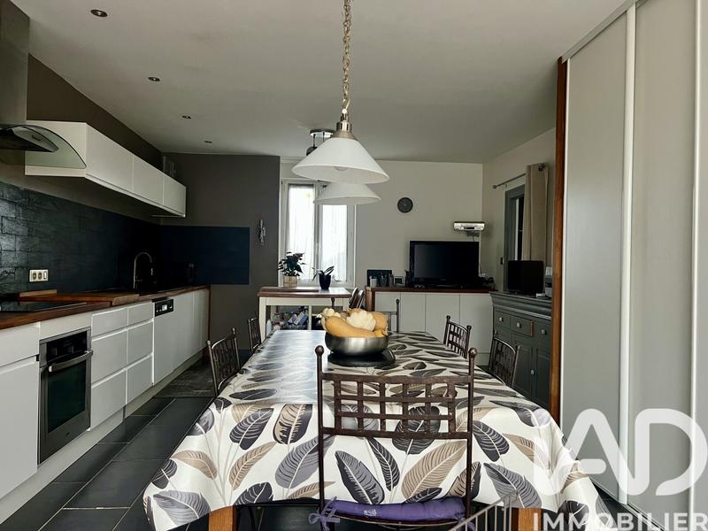 Maison - 130 m² - 5 pièces