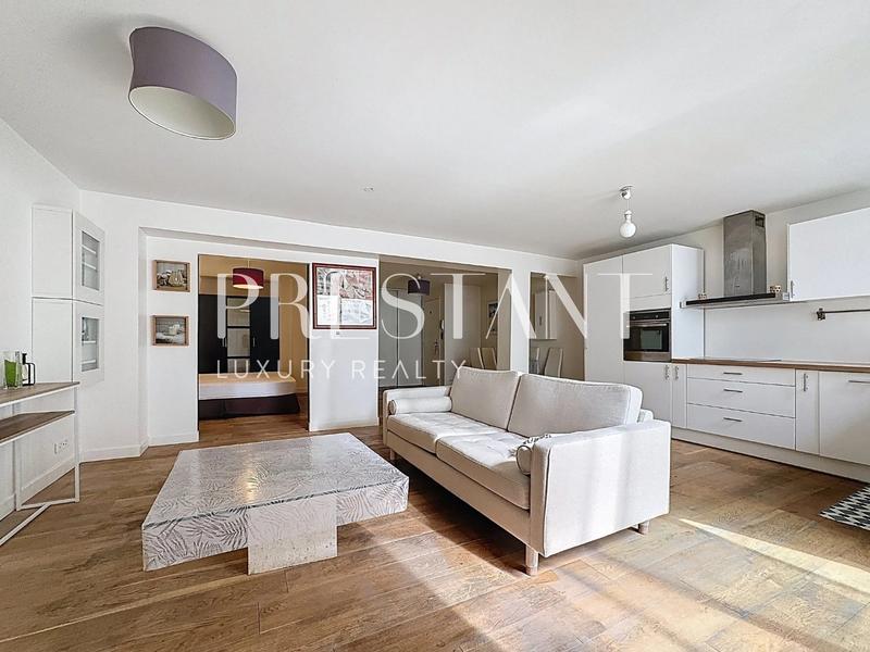 Appartement - 60 m² - 2 pièces