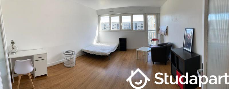 Chambre - 9 m² - 1 pièce