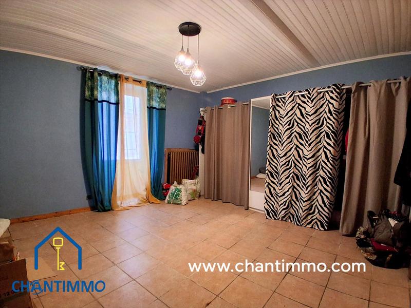 Maison - 94 m² - 5 pièces