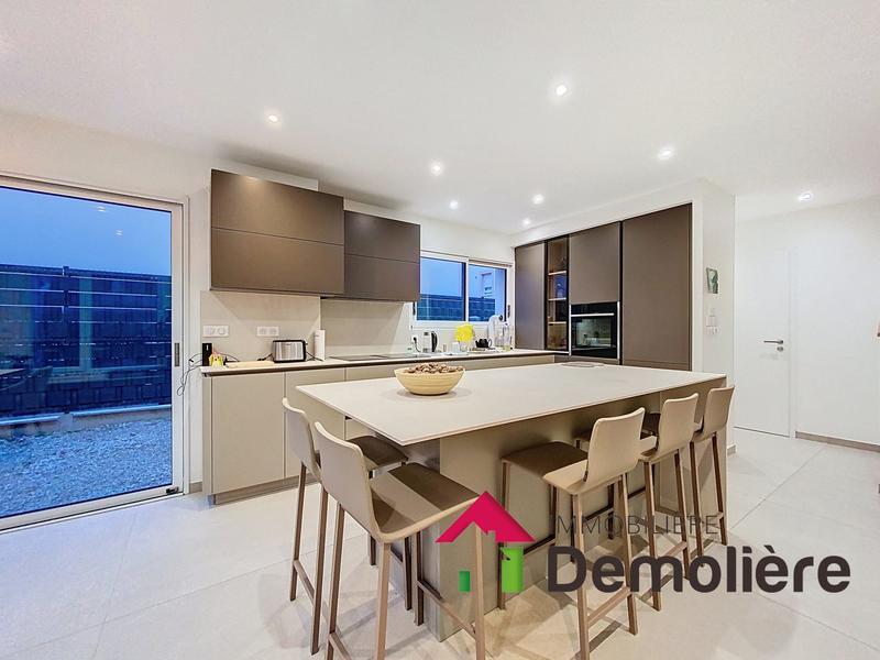 Maison contemporaine - 172 m² - 7 pièces