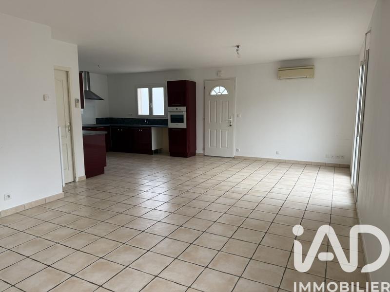 Maison - 95 m² - 5 pièces