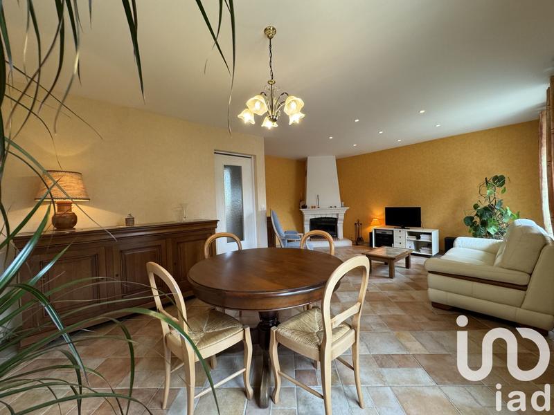 Maison - 96 m² - 6 pièces