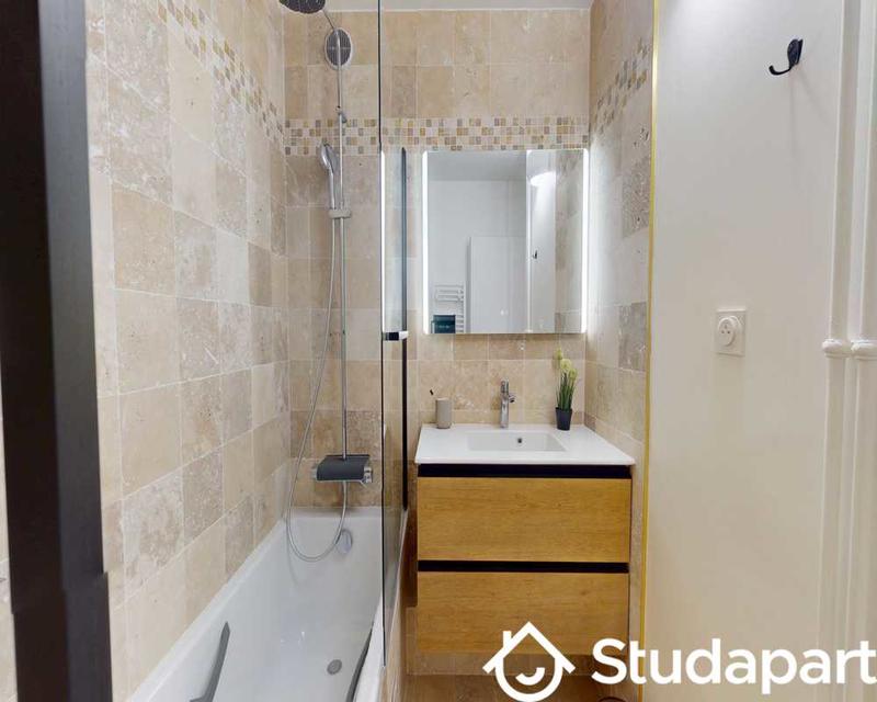 Chambre - 30 m² - 1 pièce