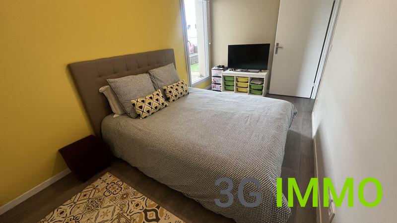 Duplex - 93 m² - 5 pièces