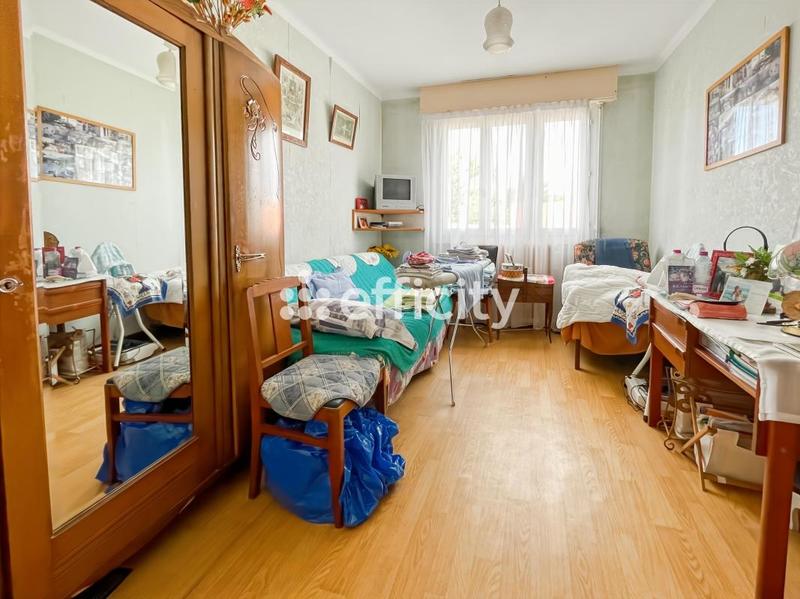 Maison - 107 m² - 5 pièces