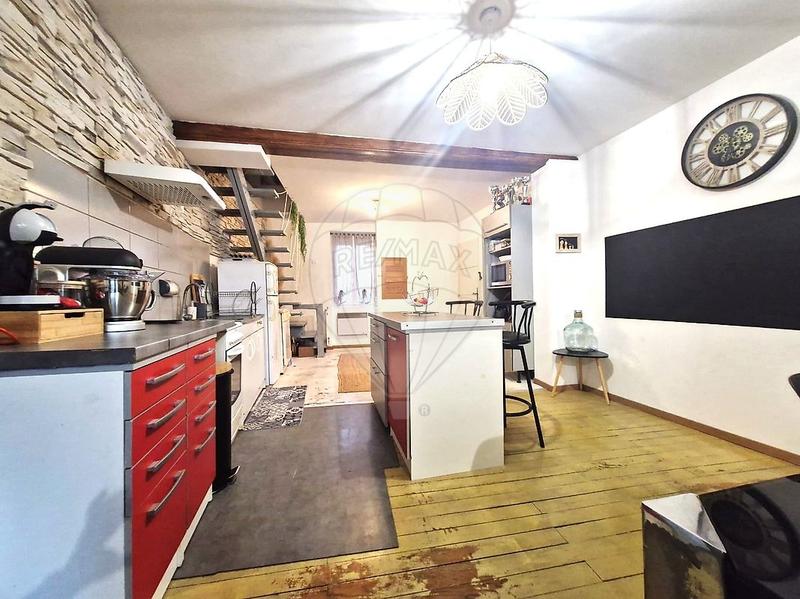 Appartement - 107 m² - 5 pièces