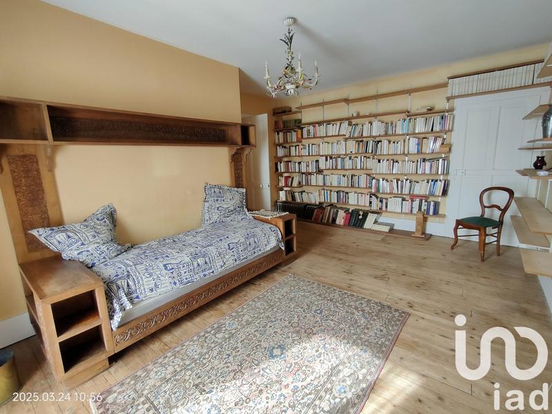 Maison de village - 410 m² - 11 pièces