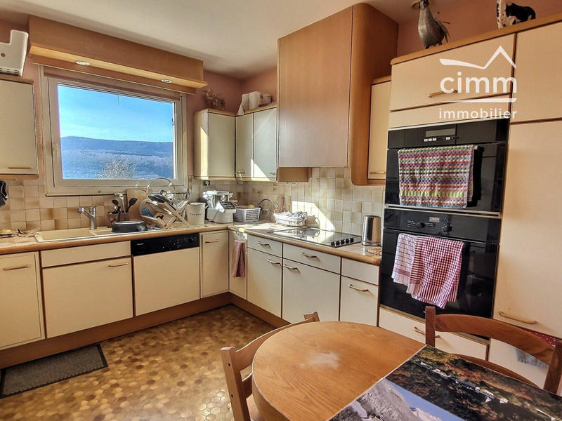 Maison - 91 m² - 4 pièces