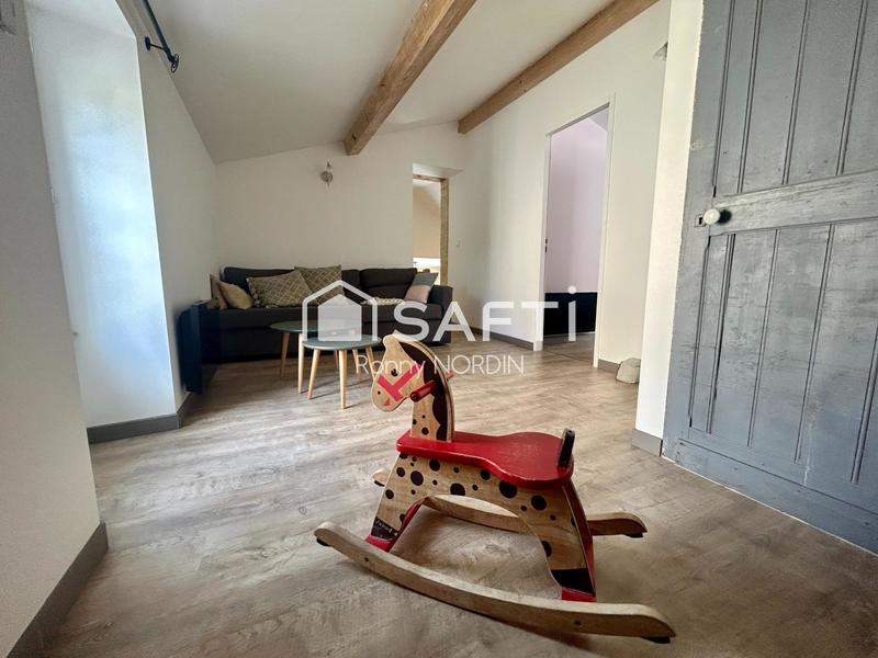 Maison - 369 m² - 10 pièces