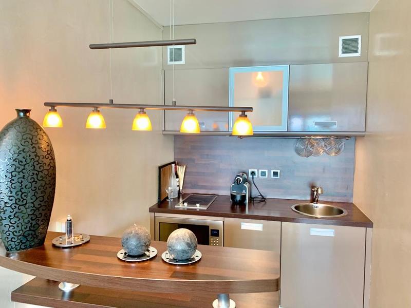 Studio - 30 m² - 1 pièce