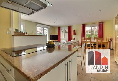 Maison - 150 m² - 6 pièces