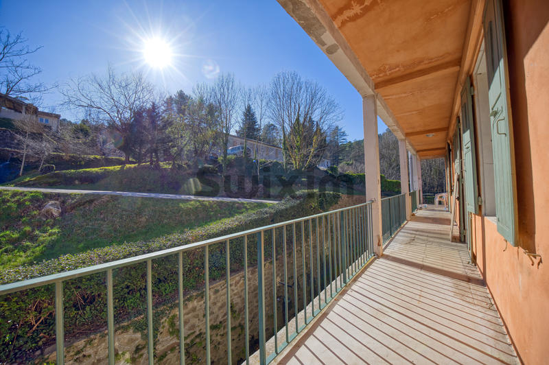 Appartement - 87 m² - 4 pièces