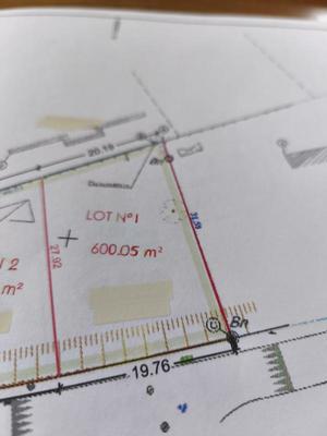 Terrain - 600 m²