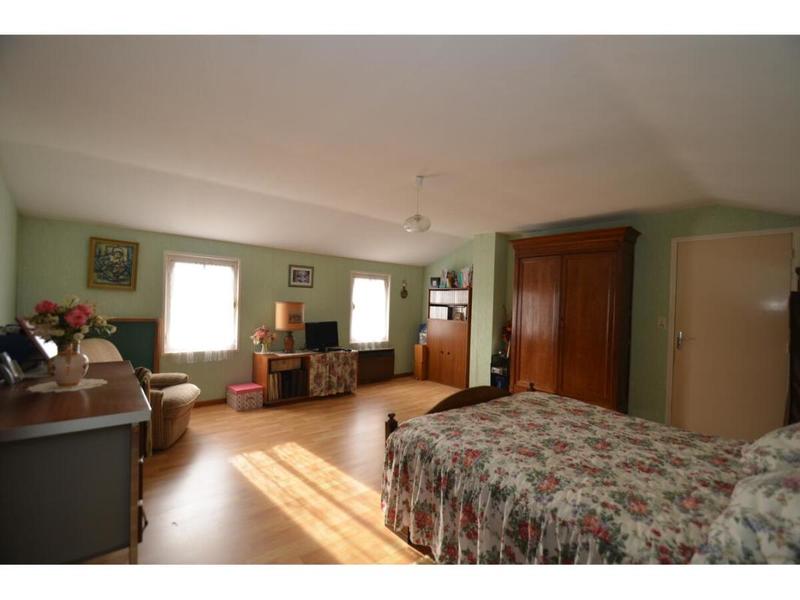 Corps de ferme - 141 m² - 4 pièces