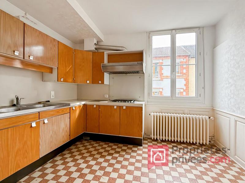 Immeuble - 215 m² - 10 pièces