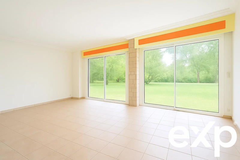 Maison - 288 m² - 6 pièces