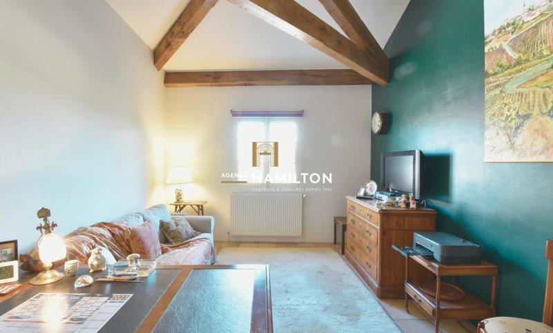 Maison - 270 m² - 7 pièces