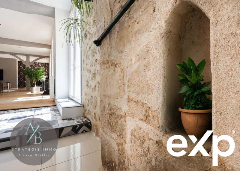 Maison - 240 m² - 7 pièces