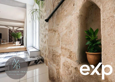 Maison - 240 m² - 7 pièces