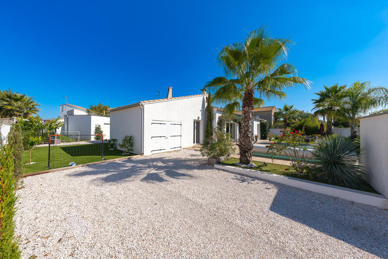 Villa - 186 m² - 6 pièces