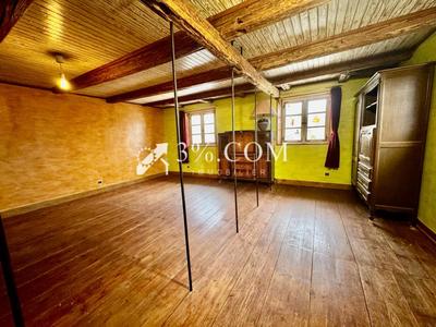 Corps de ferme - 160 m² - 7 pièces