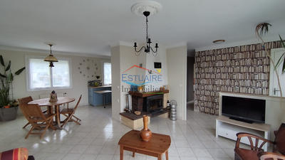 Maison - 90 m² - 4 pièces