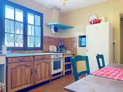 Maison - 95 m² - 5 pièces