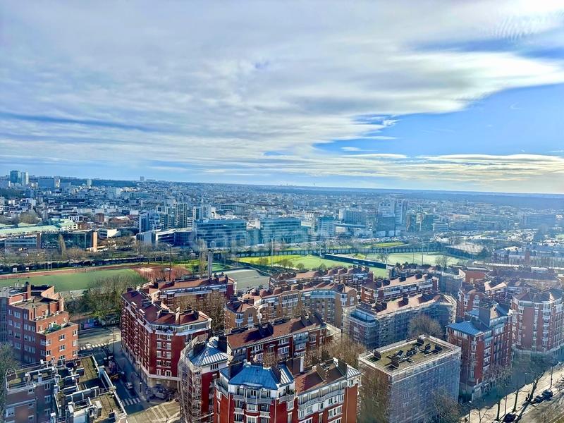 Appartement - 81 m² - 4 pièces