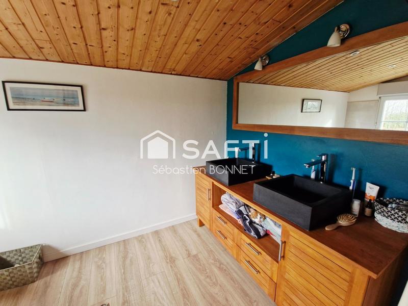 Maison - 160 m² - 9 pièces