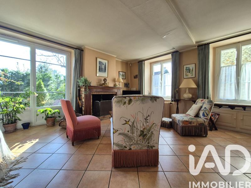 Maison - 180 m² - 7 pièces