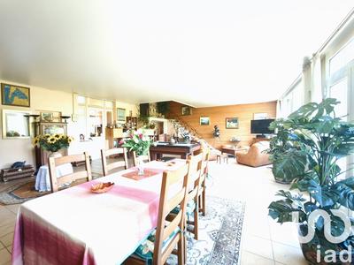 Maison de ville - 270 m² - 11 pièces