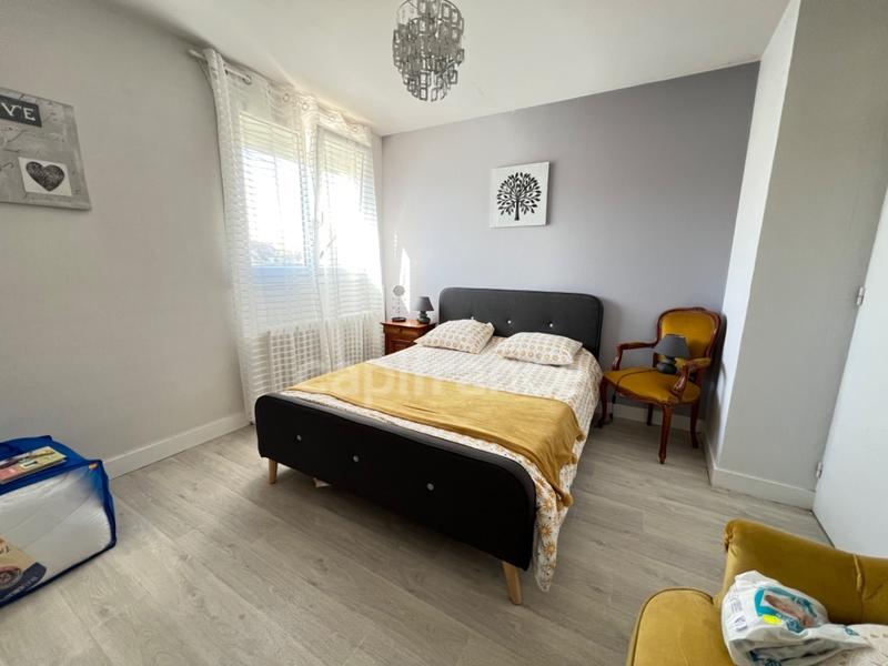 Maison - 97 m² - 5 pièces