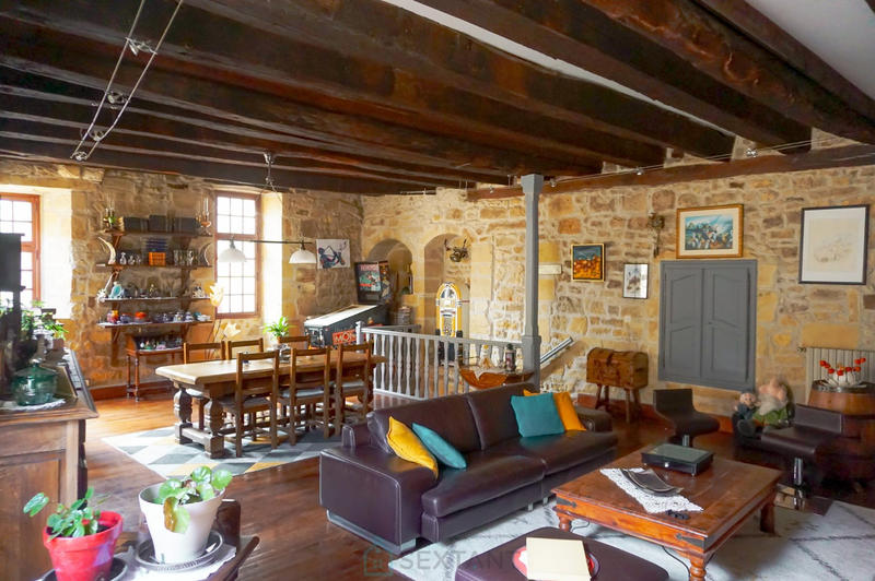 Maison - 193 m² - 6 pièces