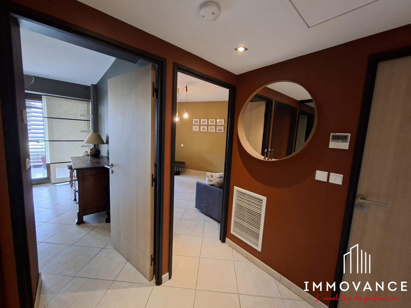 Appartement - 93 m² - 3 pièces