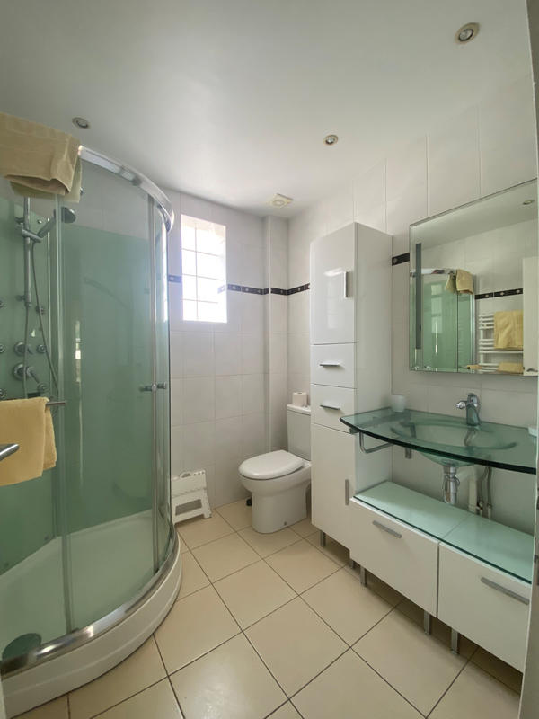 Maison - 98 m² - 4 pièces