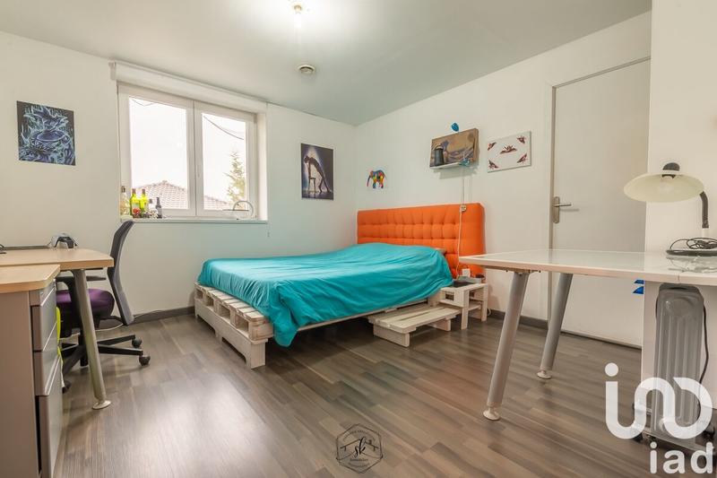 Maison - 205 m² - 7 pièces