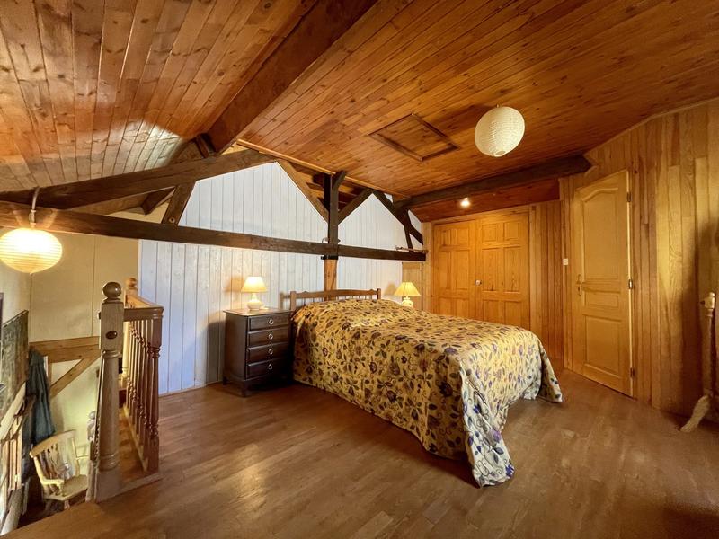 Maison traditionnelle - 81 m² - 4 pièces