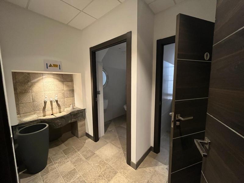 Local commercial - 630 m²