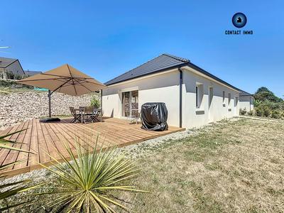 Maison - 80 m² - 4 pièces