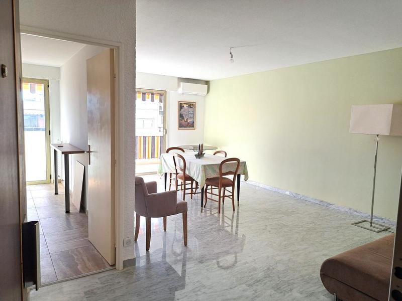 Appartement - 49 m² - 2 pièces