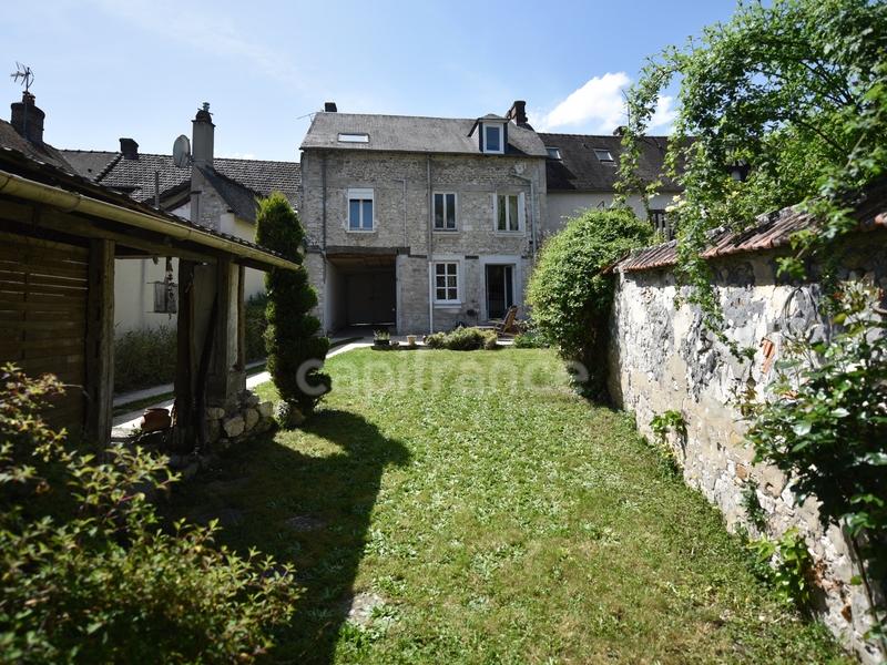 Maison en pierre - 135 m² - 7 pièces